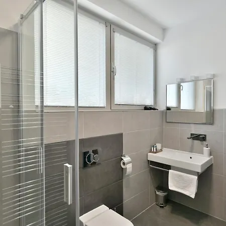 River View Hotel 3*