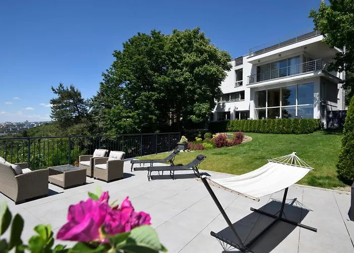 River View מלון 3*